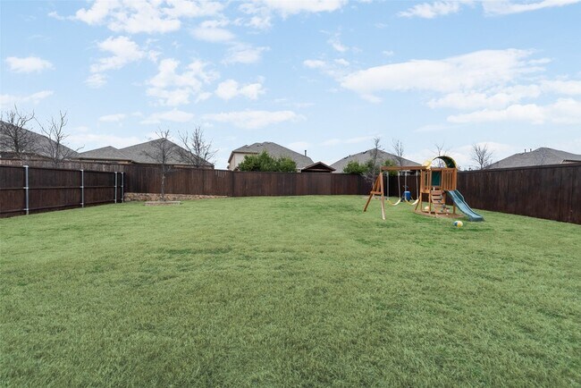 Building Photo - 1412 Monarch Trl