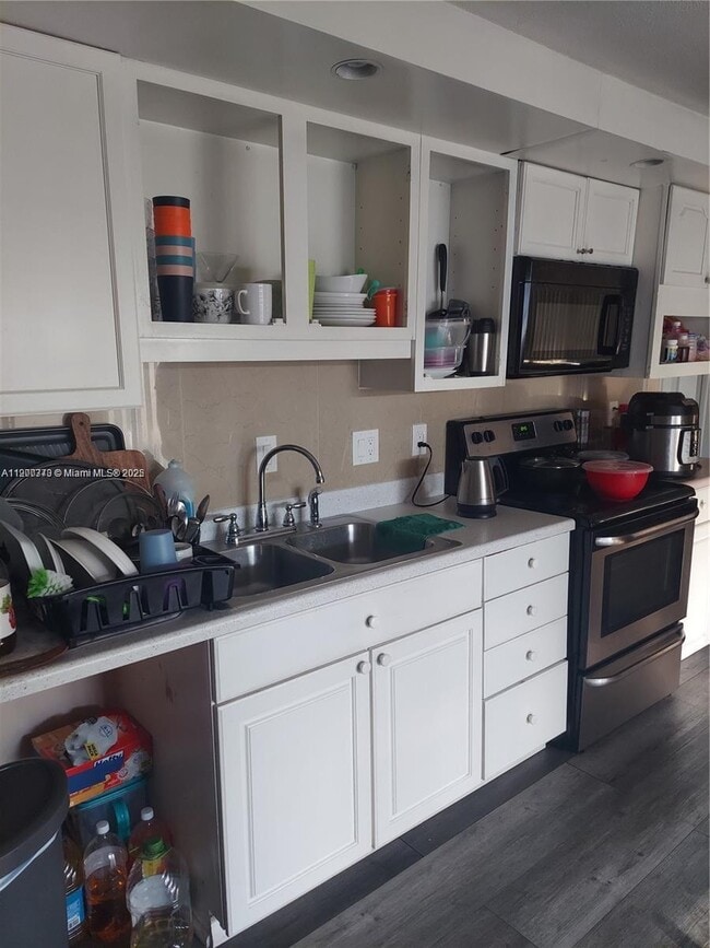 Primary Photo - 2671 SW 54th Pl
