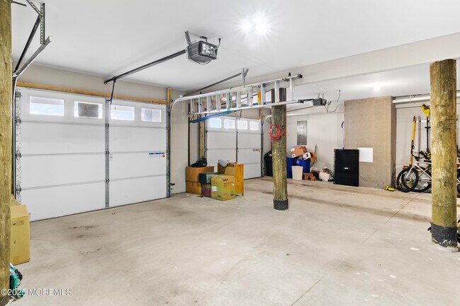 Building Photo - 1260 Pensacola Rd