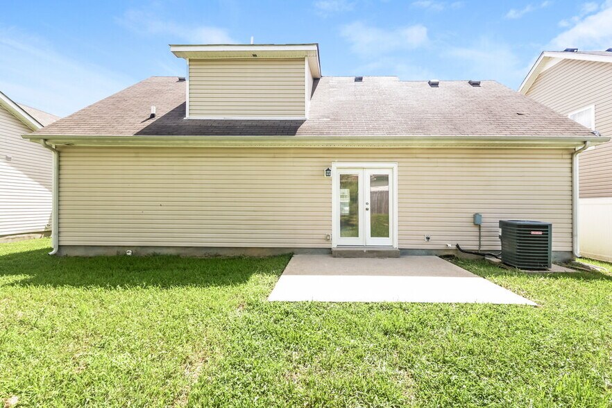 Building Photo - 224 Mary Joe Martin Dr
