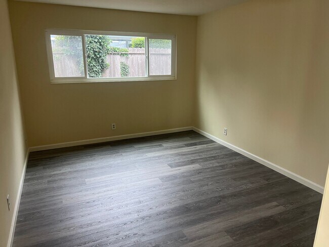Building Photo - 3612 Jamison Way