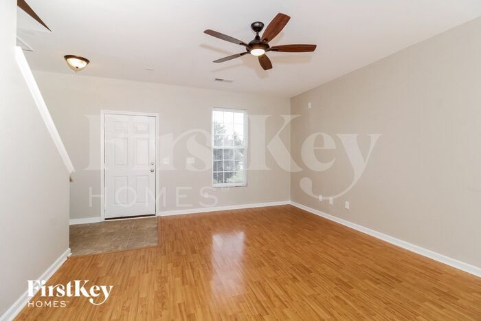 Building Photo - 3503 Throughbrook Ct