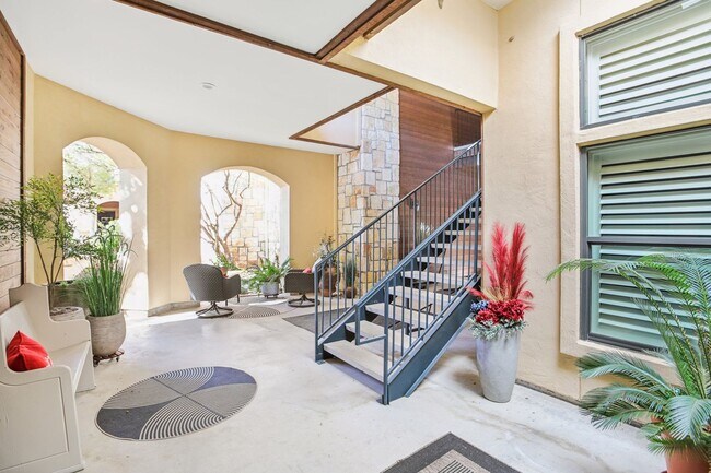 Building Photo - 300 San Gabriel Village Blvd