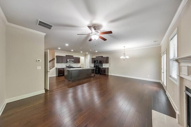 Building Photo - 342 Braemore Mill Dr
