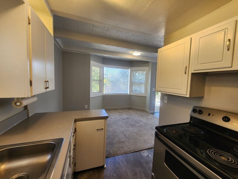 Building Photo - 3415 S Canosa Ct