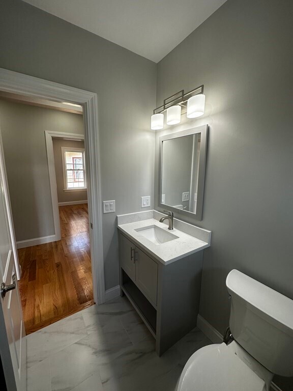 Building Photo - 22 Malden St