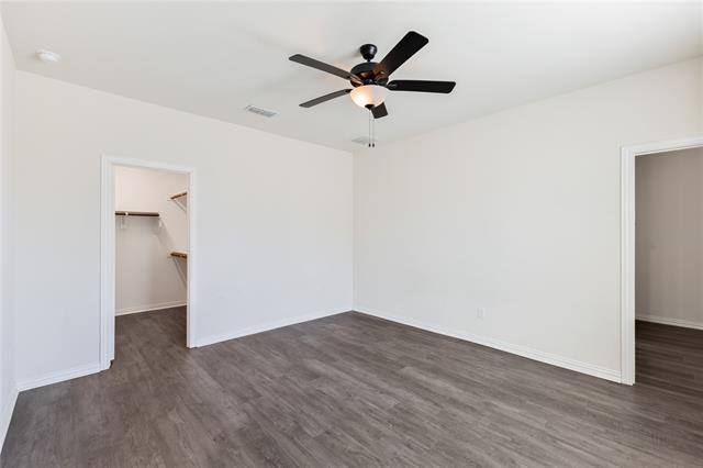 Building Photo - 2024 Robert St