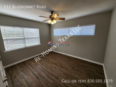 Building Photo - 112 Bluebonnet Rd