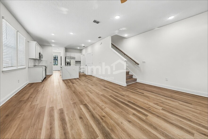 Building Photo - 97025 Blackrock Cv Wy