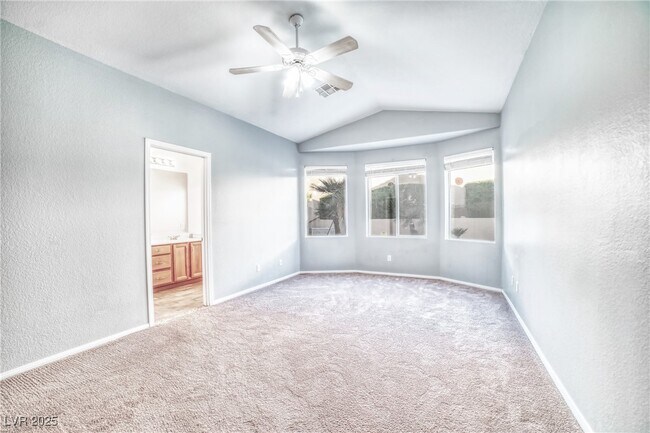 Building Photo - 1989 Songbird Ct