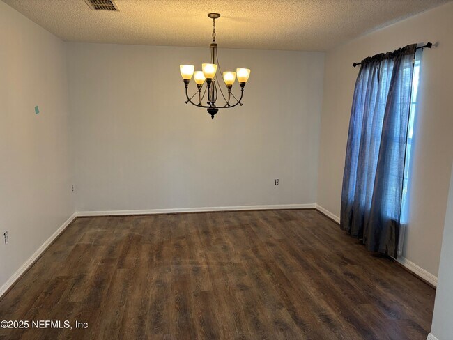 Building Photo - 7086 Shady Pine Ct