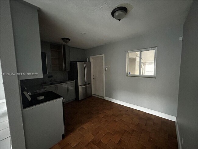 Building Photo - 3411 NW 1st St