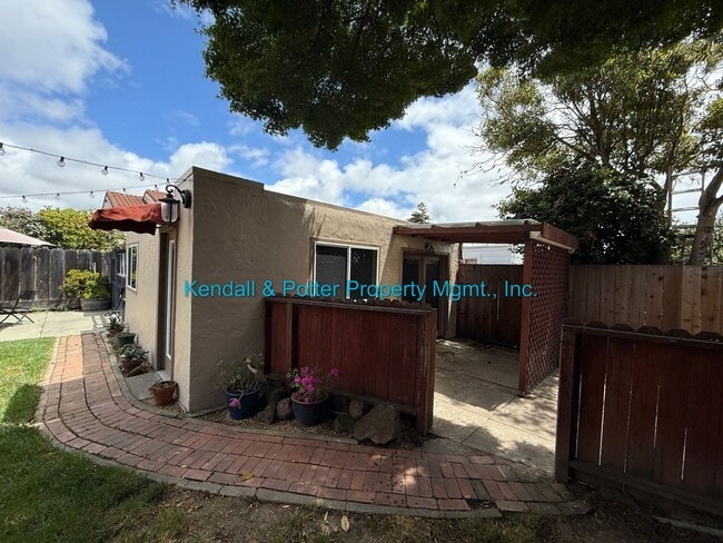 Building Photo - Quiet & Updated Watsonville Charmer 2 plus...