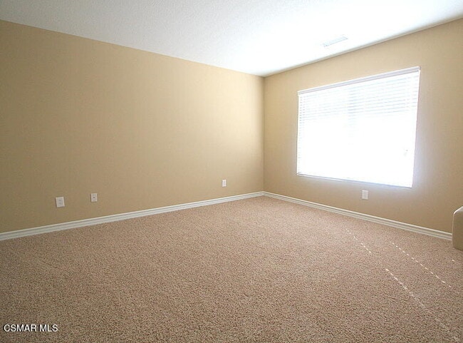 Building Photo - 276 Chantilly Cir