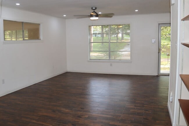 Building Photo - Newly Remodeled Single-Family Home