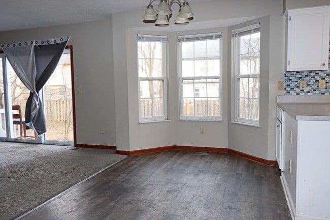 Building Photo - 4862 Roger Allen Ct