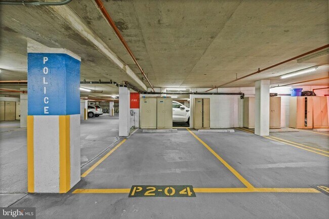 Building Photo - 1401 17th St NW