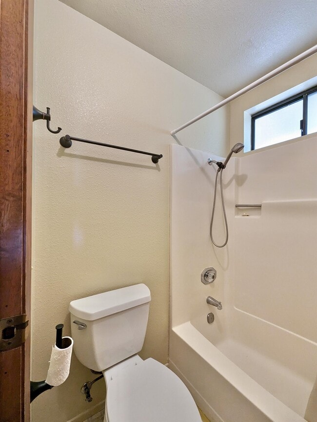 Building Photo - 16481 Tony Ct