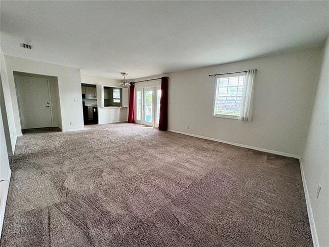 Building Photo - 204 Pompano Dr SE