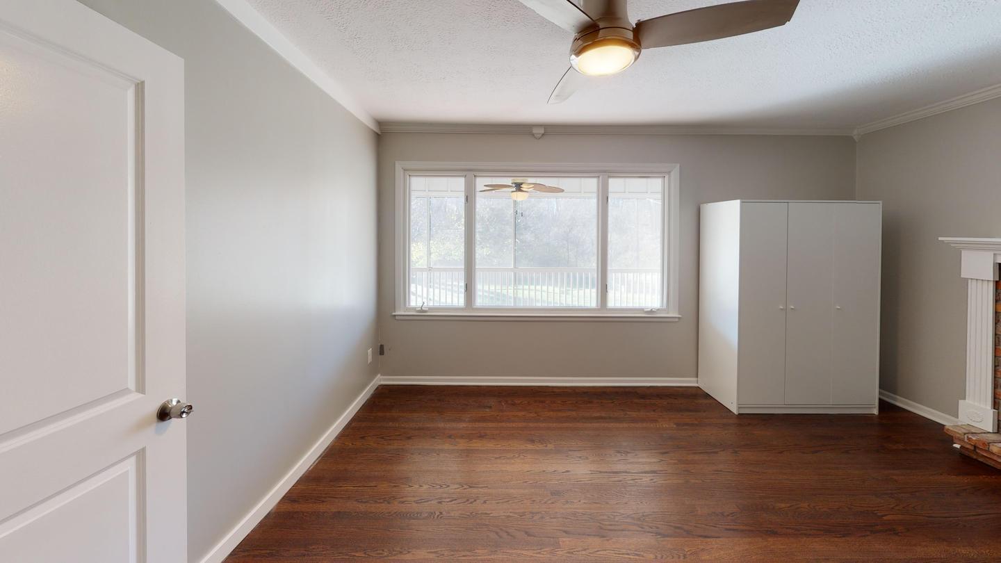 Building Photo - 407 SW Stratford Rd