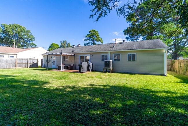 Building Photo - 417 Schuyler Rd