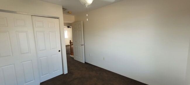 Building Photo - Spacious 3-Bedroom Home in Tropics at Waik...