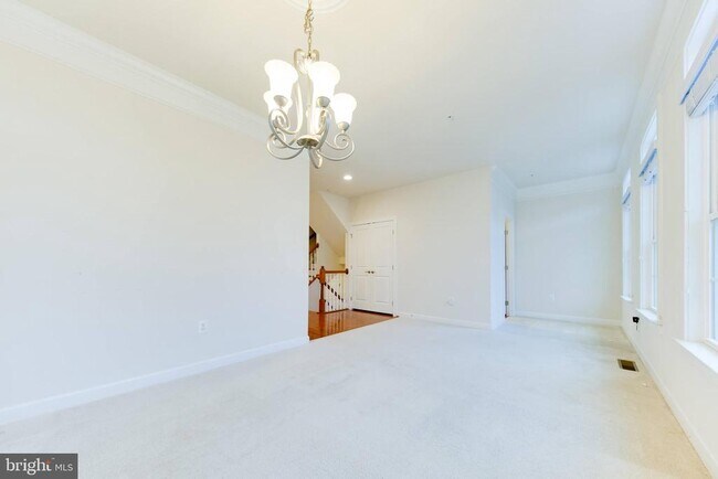 Building Photo - 5255 Stream Bank Ln