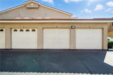 Building Photo - 41410 Juniper St