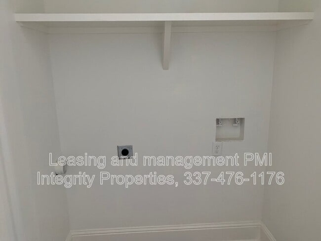 Building Photo - 104 Shirekeep Ln