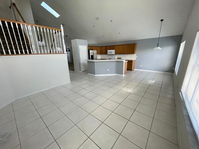 Building Photo - 2651 Remington Blvd