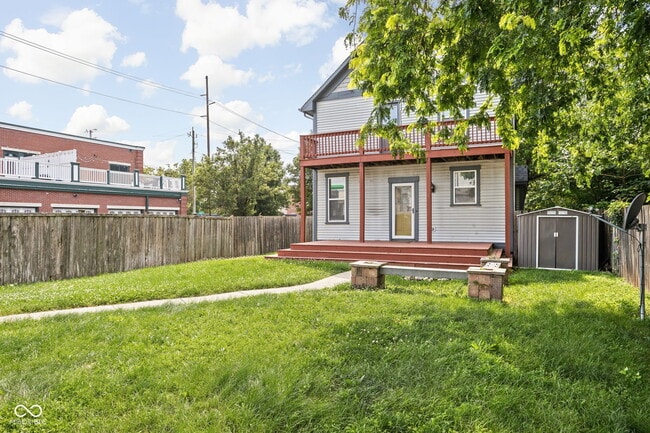 Building Photo - 2213 N Talbott St