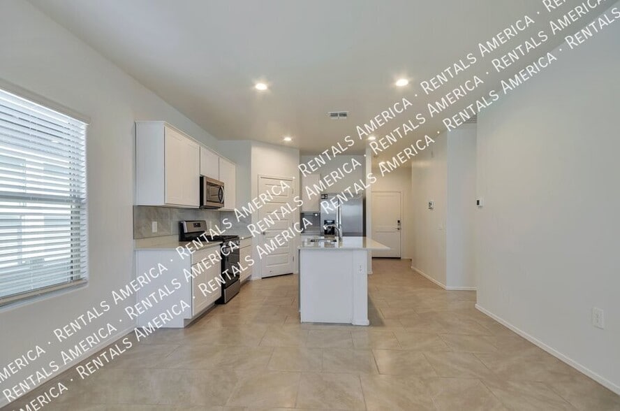 Building Photo - 3559 N Kellen Canyon Ct