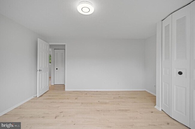 Building Photo - 4005 Pickstone Dr