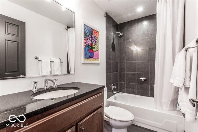 Building Photo - 1529 Alabama St