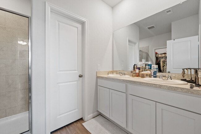 Building Photo - 20819 Adventure Wy