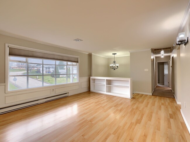 Building Photo - 3 Bedroom Single Family Home in Camp Hill