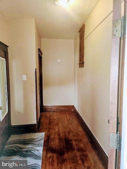Building Photo - 233 E Pitt St