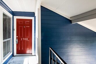 Building Photo - 18519 Egret Bay Blvd