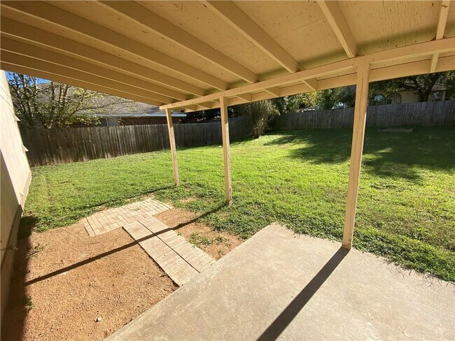 Building Photo - 6417 Orange Blossom Way