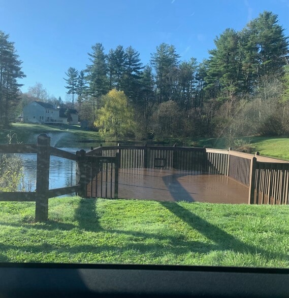 Building Photo - 61 Trotters Way