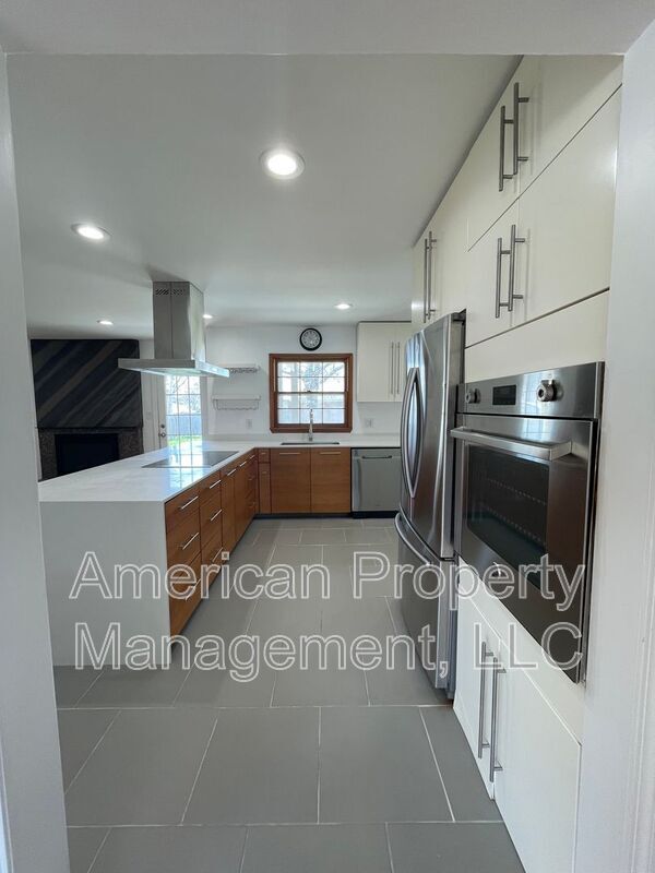 Building Photo - 3756 S Braden Pl