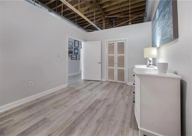 Building Photo - 308 St Louis St