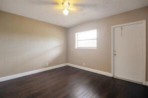 Building Photo - 4061 N Dixie Hwy