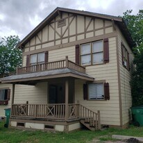 Building Photo - 519 Ferguson St