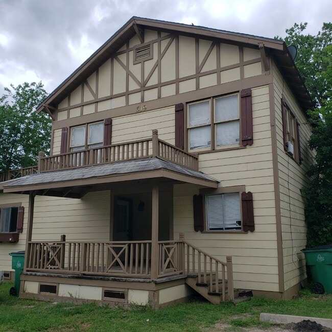 Building Photo - 519 Ferguson St
