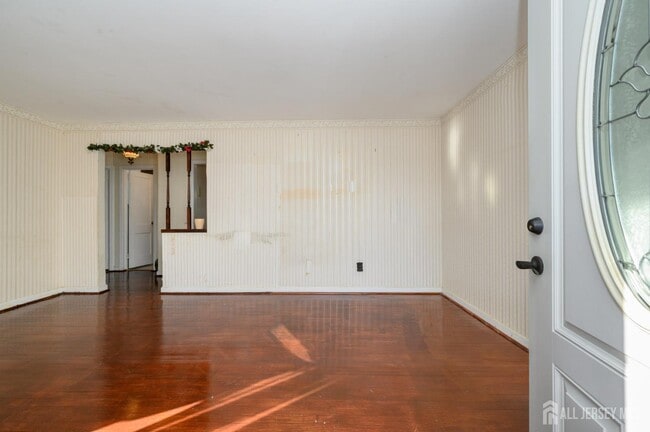 Building Photo - 1 Ovington Ave