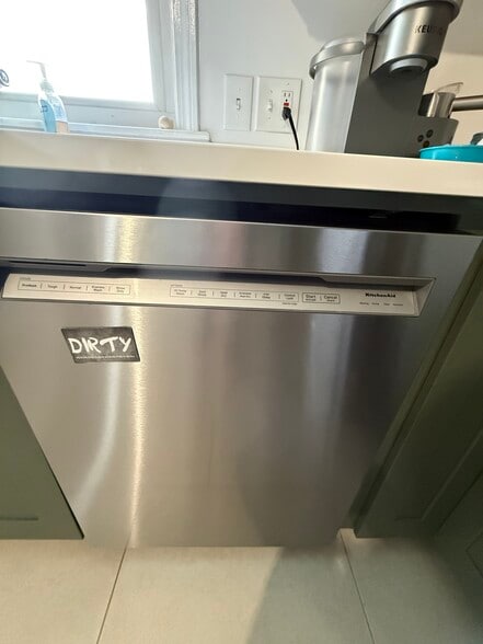 Building Photo - 110 Granite St