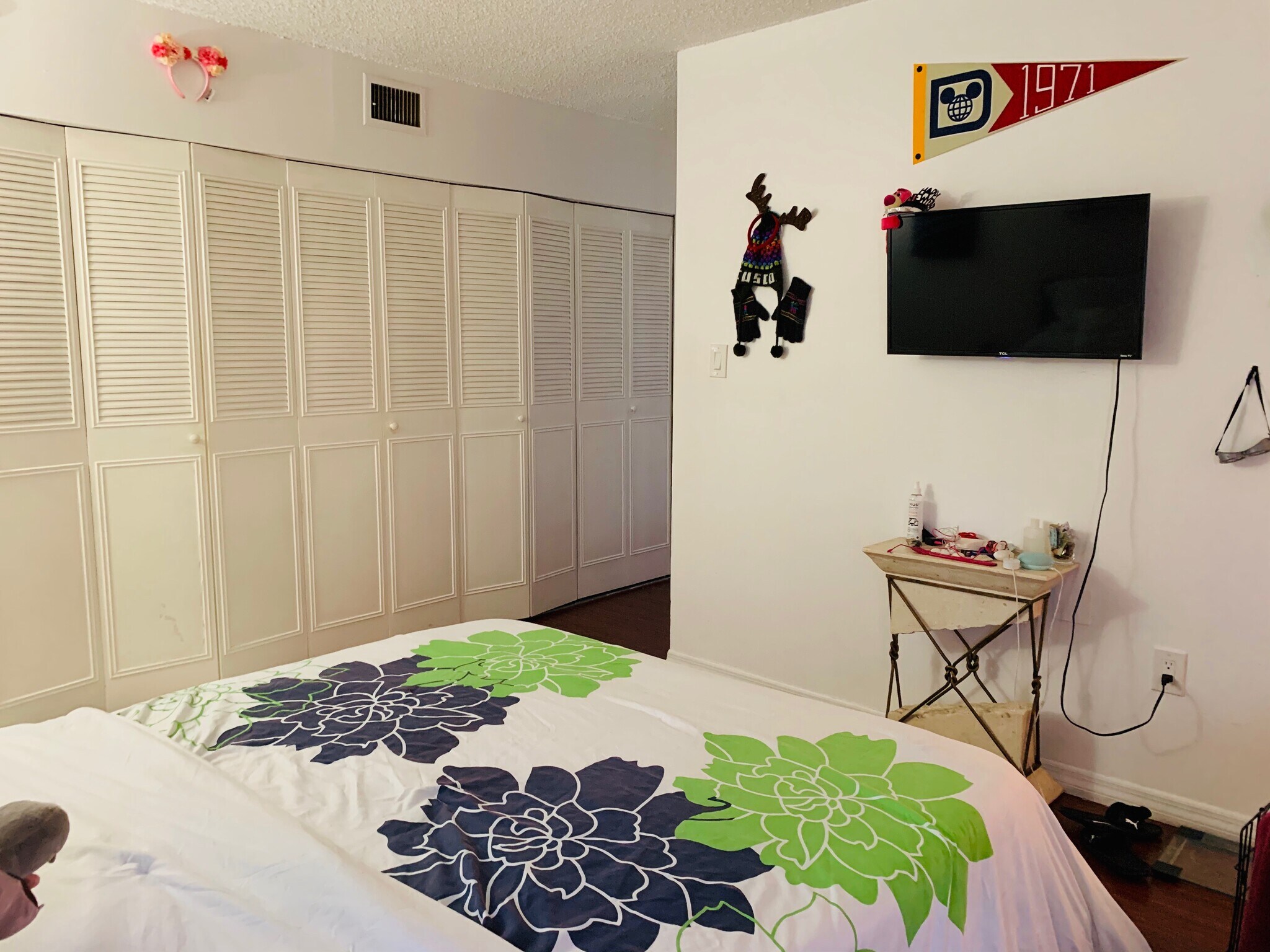 Building Photo - 12035 NE 2nd Ave