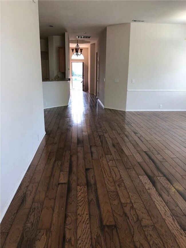 Building Photo - Beautiful 4 Bedroom, 2 Bath Home for Lease in Plano!