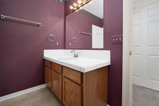 Building Photo - 336 Lariat Cir